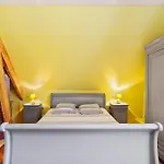 D'hôtes L'orée Du Bois Bed & Breakfast Montpon-Menesterol