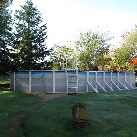 Panzió D'hotes L'oree Du Bois