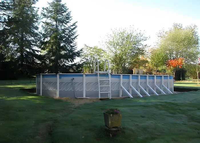 Couette-café D'hotes L'oree Du Bois