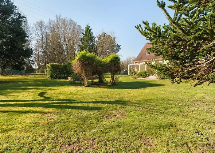 Bed & Breakfast D'hotes L'oree Du Bois 3*