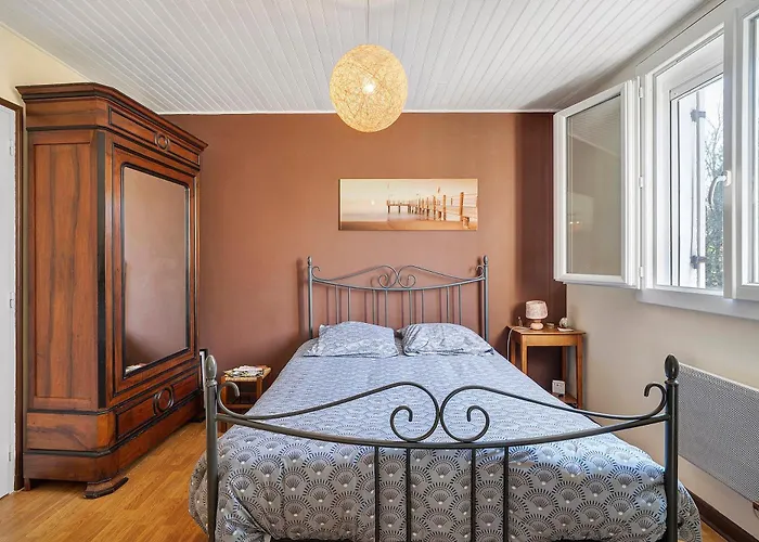 D'hotes L'oree Du Bois Bed & Breakfast 3*