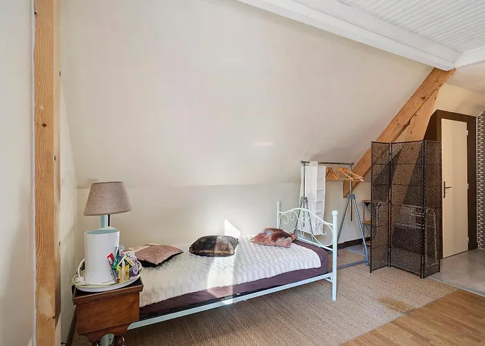Bed & Breakfast D'hotes L'oree Du Bois 3*